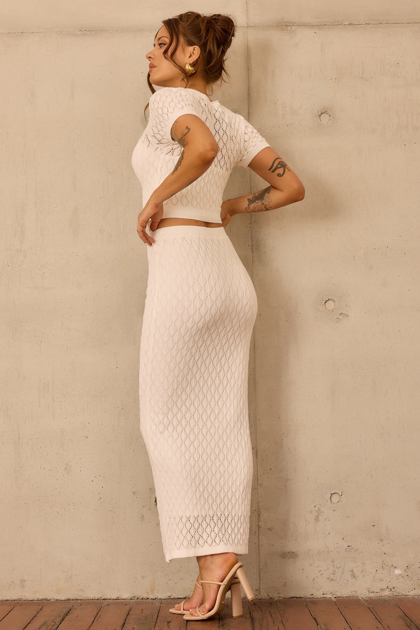 Sharp Hour Knit Midi Skirt - White
