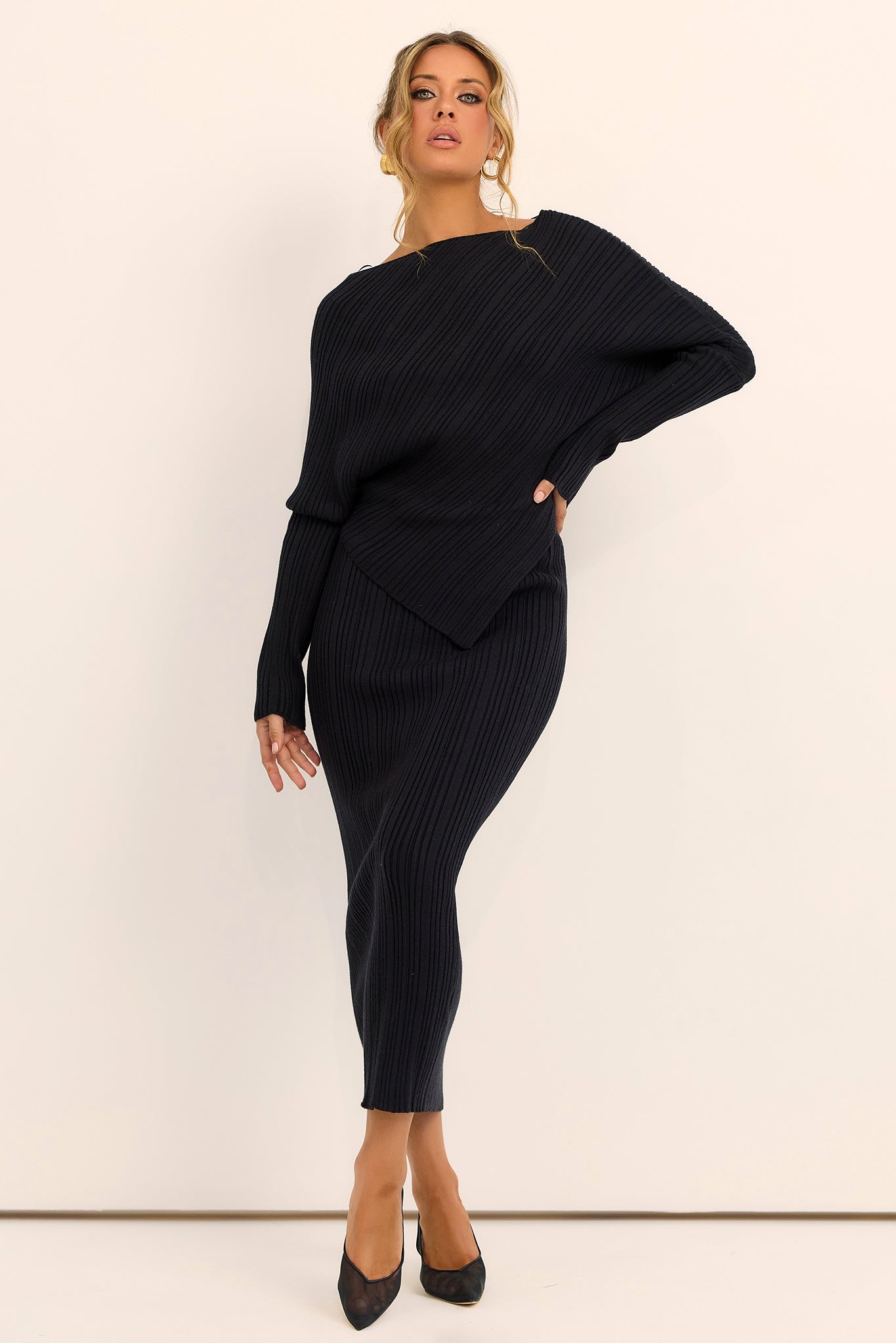 Weekend Daydream Knit Top - Black