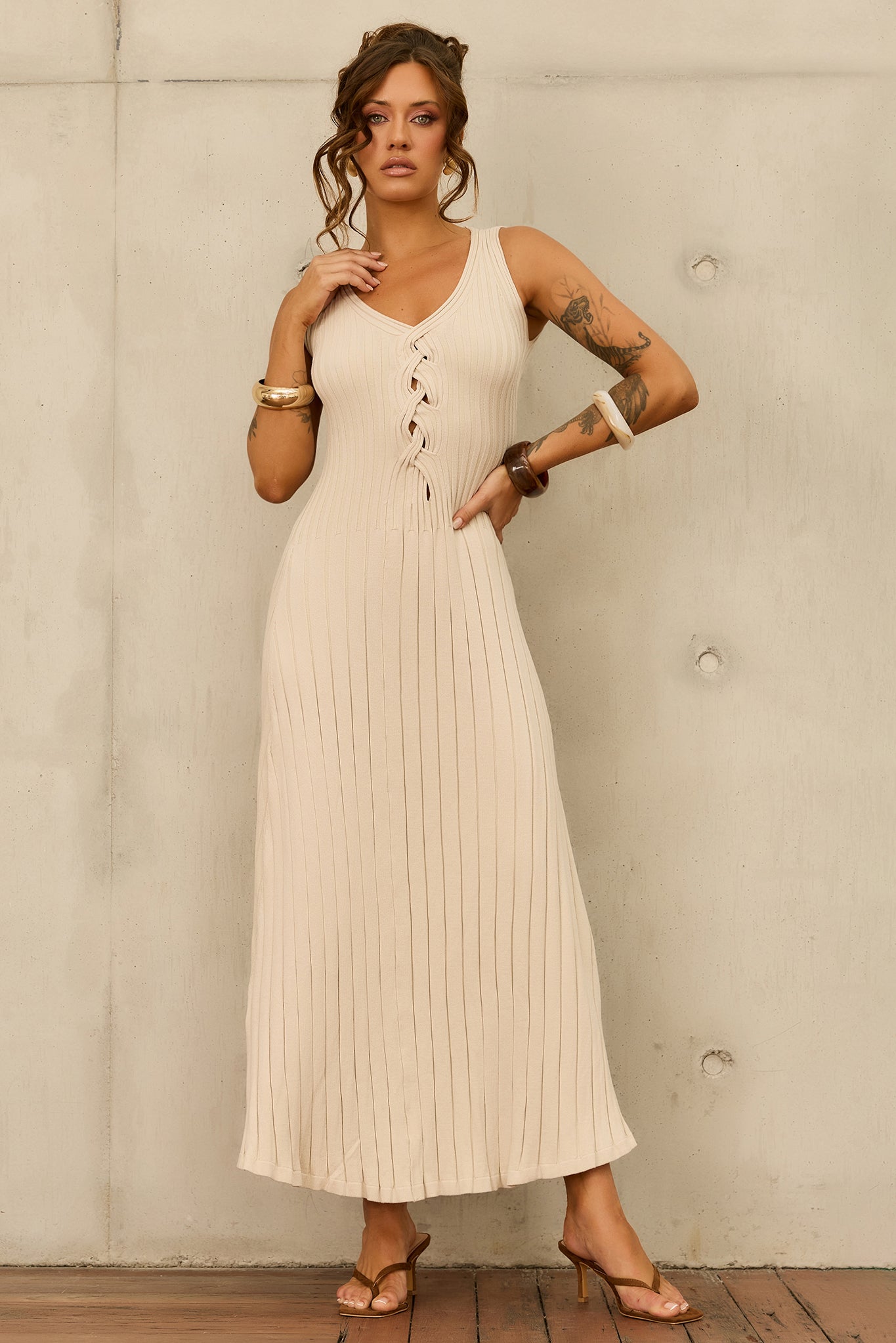 Serene Line Knit Midi Dress - Beige