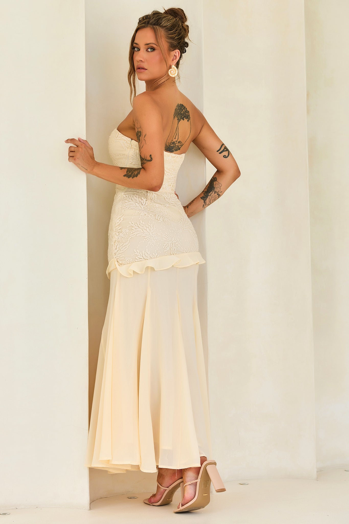 Sugar Reverie Lace Maxi Dress - Ivory