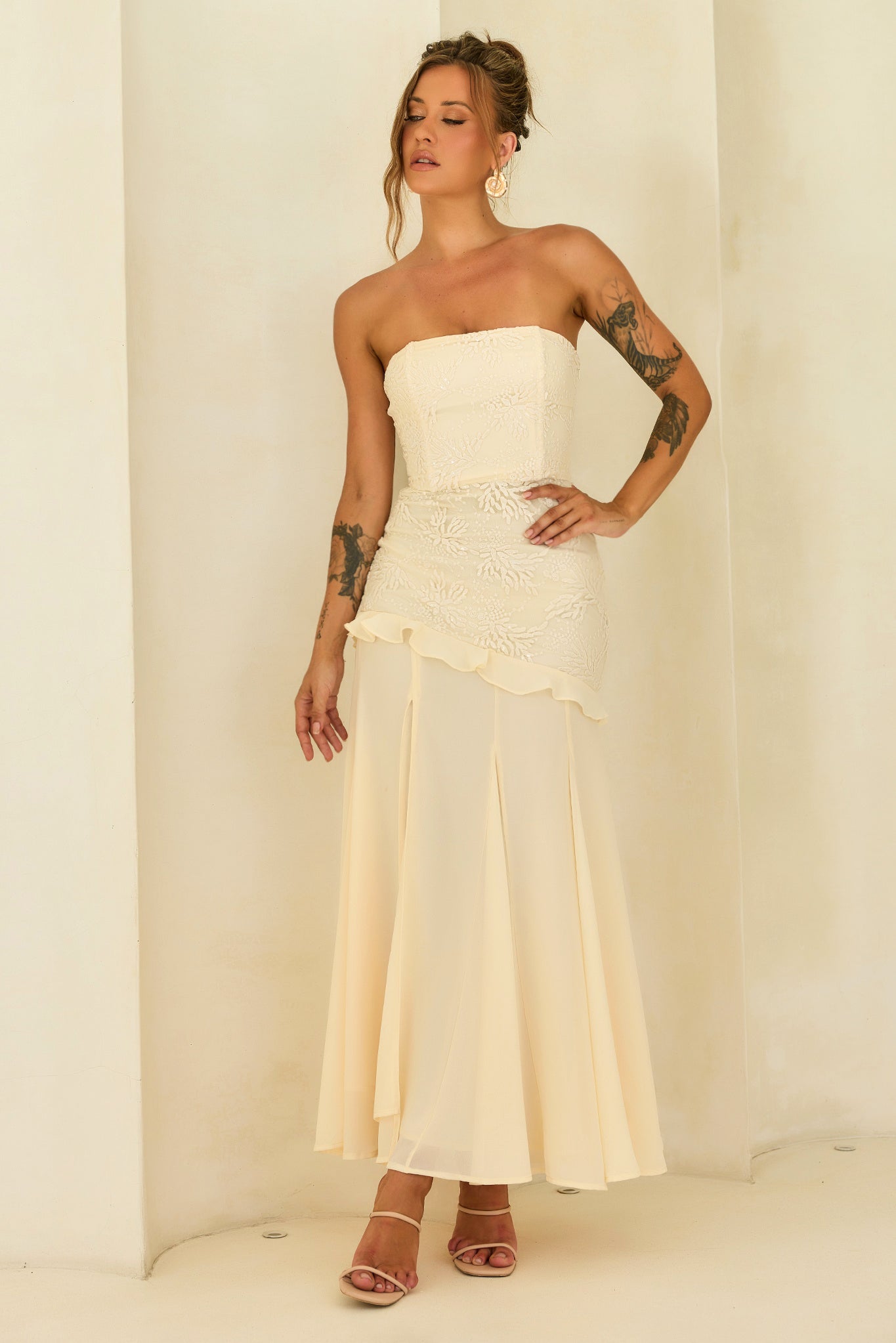 Sugar Reverie Lace Maxi Dress - Ivory
